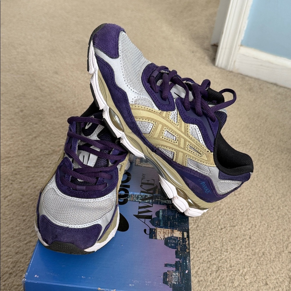 Asics x Awake Gel NYC -Silver and Gothic Grape - Picture 2 of 5